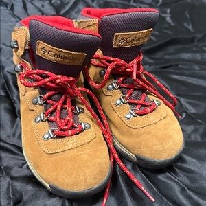 Columbia Brown Suede Hiking Boots with Red Accents